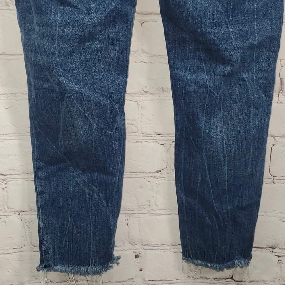 Lucky Brand Lolita Crop Medium Wash Raw Hem Women's Size 12 - Picture 8 of 16